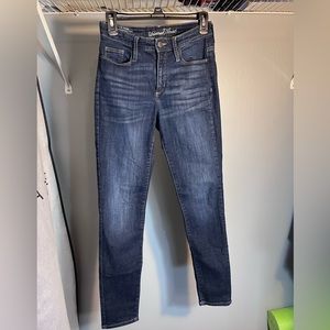 Universal Thread Skinny Jeans SIZE 6